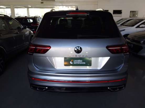 VOLKSWAGEN-TIGUAN-2.0 300 TSI GASOLINA ALLSPACE R-LINE AUTOMÁTICO VOLKSWAGEN-TIGUAN-2024