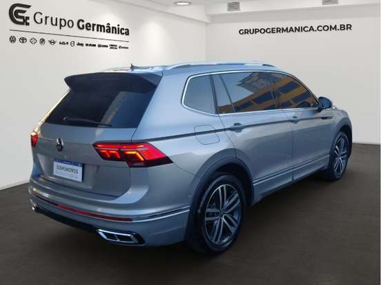 VOLKSWAGEN-TIGUAN-2.0 300 TSI GASOLINA ALLSPACE R-LINE AUTOMÁTICO VOLKSWAGEN-TIGUAN-2024