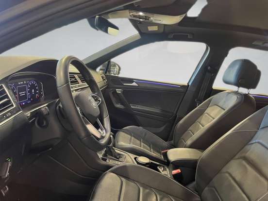 VOLKSWAGEN-TIGUAN-2.0 300 TSI GASOLINA ALLSPACE R-LINE AUTOMÁTICO VOLKSWAGEN-TIGUAN-2023