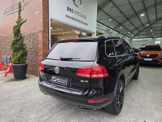 VOLKSWAGEN-TOUAREG-4.2 FSI V8 32V GASOLINA 4P TIPTRONIC VOLKSWAGEN-TOUAREG-2013