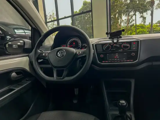 VOLKSWAGEN-UP-1.0 170 TSI TOTAL FLEX CONNECT 4P MANUAL VOLKSWAGEN-UP-2019