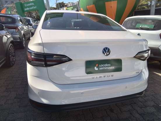 VOLKSWAGEN-VIRTUS-2025
