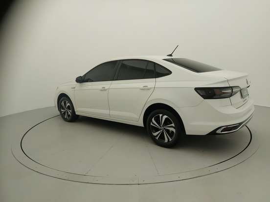 VOLKSWAGEN-VIRTUS-2025