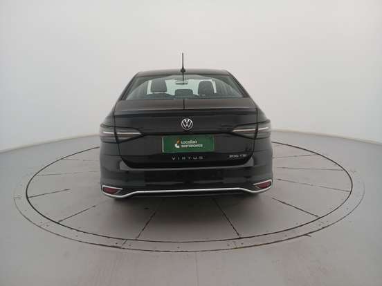 VOLKSWAGEN-VIRTUS-2023