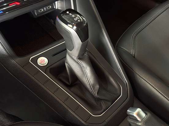 VOLKSWAGEN-VIRTUS-1.0 200 TSI COMFORTLINE AUTOMÁTICO VOLKSWAGEN-VIRTUS-2025