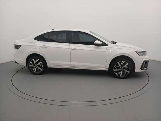 VOLKSWAGEN-VIRTUS-2024