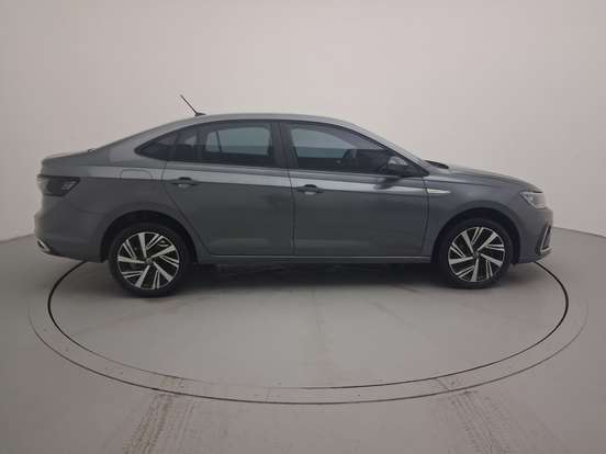 VOLKSWAGEN-VIRTUS-2023