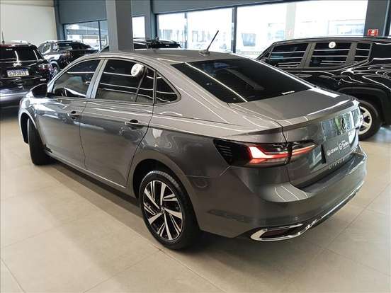 VOLKSWAGEN-VIRTUS-2024