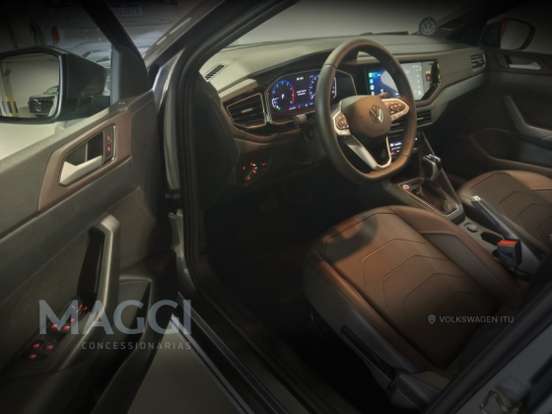 VOLKSWAGEN-VIRTUS-1.0 200 TSI HIGHLINE AUTOMÁTICO VOLKSWAGEN-VIRTUS-2025