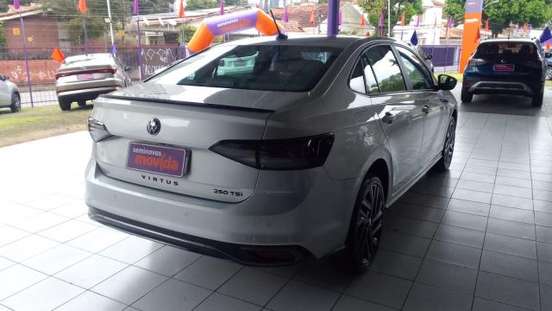 VOLKSWAGEN-VIRTUS-2025