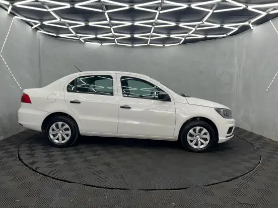VOLKSWAGEN-VOYAGE-2023