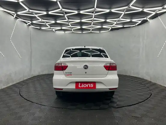 VOLKSWAGEN-VOYAGE-2023