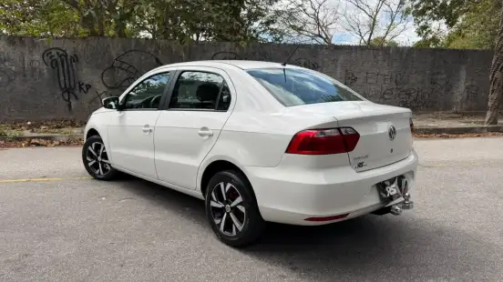 VOLKSWAGEN-VOYAGE-2022