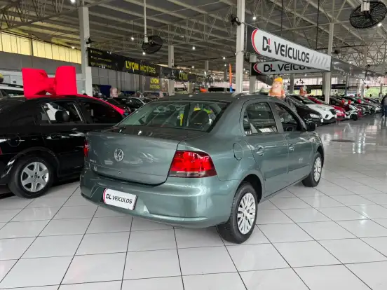 VOLKSWAGEN-VOYAGE-1.0 MI 8V FLEX 4P MANUAL VOLKSWAGEN-VOYAGE-2010