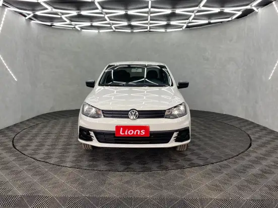 VOLKSWAGEN-VOYAGE-2018