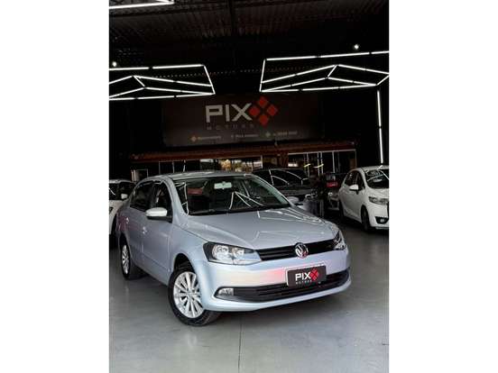 VOLKSWAGEN-VOYAGE-2013