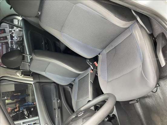 VOLKSWAGEN-VOYAGE-2014