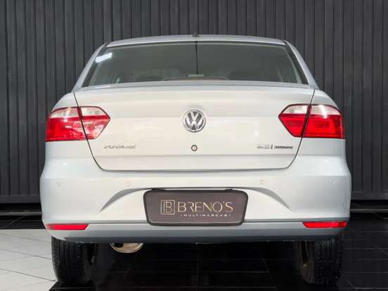 VOLKSWAGEN-VOYAGE-2019
