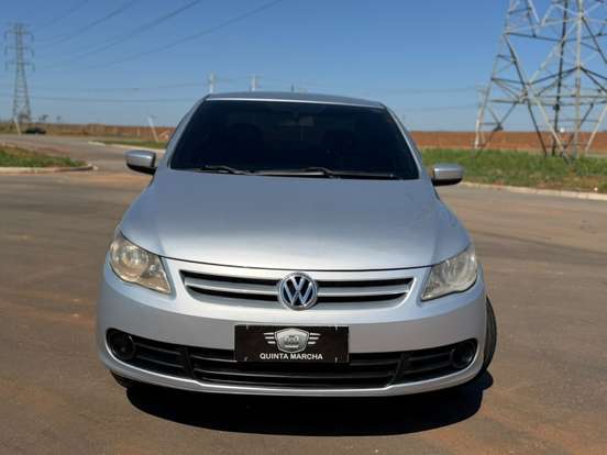 VOLKSWAGEN-VOYAGE-1.6 MI 8V FLEX 4P MANUAL VOLKSWAGEN-VOYAGE-2011