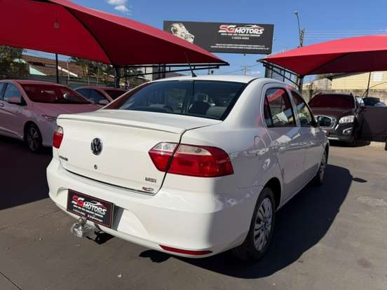 VOLKSWAGEN-VOYAGE-1.6 MI TRENDLINE 8V FLEX 4P MANUAL VOLKSWAGEN-VOYAGE-2014