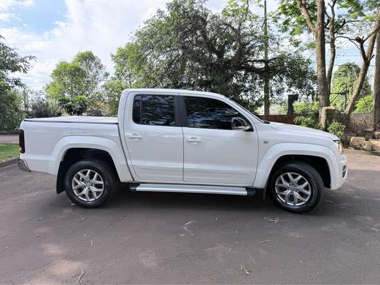 VOLKSWAGEN-AMAROK-2018