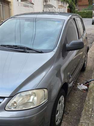 VOLKSWAGEN-FOX-2006