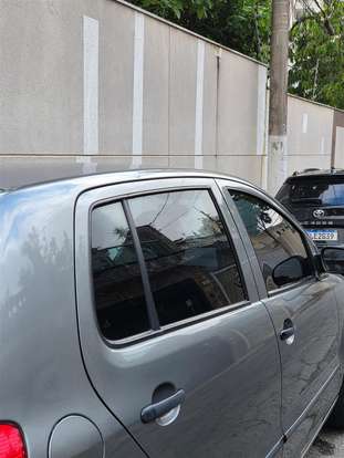 VOLKSWAGEN-FOX-2006
