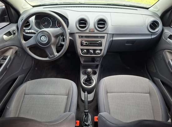 VOLKSWAGEN-GOL-1.0 MI 8V FLEX 4P MANUAL G.VI VOLKSWAGEN-GOL-2012