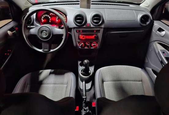 VOLKSWAGEN-GOL-2012