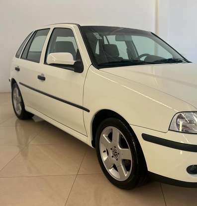 VOLKSWAGEN-GOL-1.6 MI 8V GASOLINA 4P MANUAL G.III VOLKSWAGEN-GOL-1999