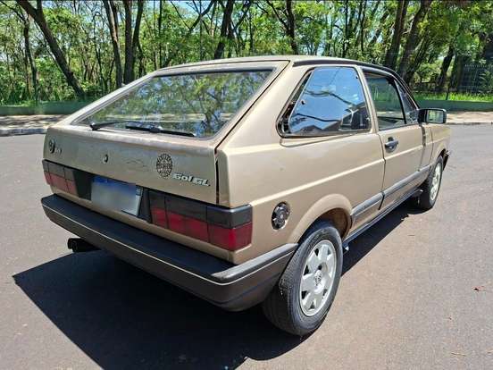 VOLKSWAGEN-GOL-1992