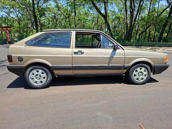 VOLKSWAGEN-GOL-1.8 GL 8V GASOLINA 2P MANUAL VOLKSWAGEN-GOL-1992