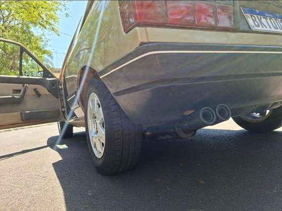 VOLKSWAGEN-GOL-1992