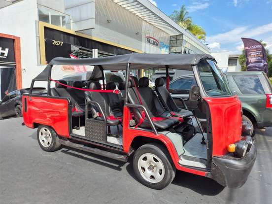 VOLKSWAGEN-KOMBI-1988