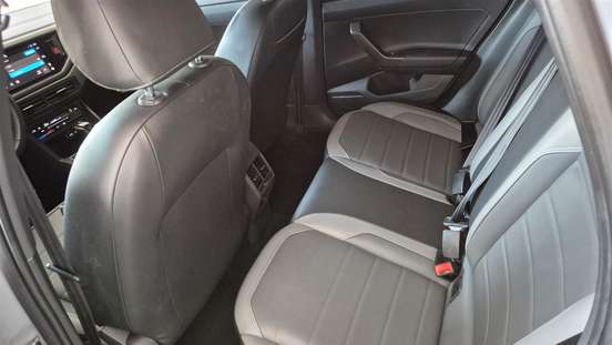 VOLKSWAGEN-NIVUS-1.0 200 TSI TOTAL FLEX HIGHLINE AUTOMÁTICO VOLKSWAGEN-NIVUS-2024
