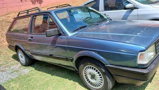 VOLKSWAGEN-PARATI-1989