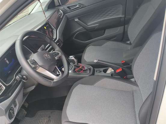 VOLKSWAGEN-POLO-1.0 170 TSI SENSE AUTOMÁTICO VOLKSWAGEN-POLO-2025