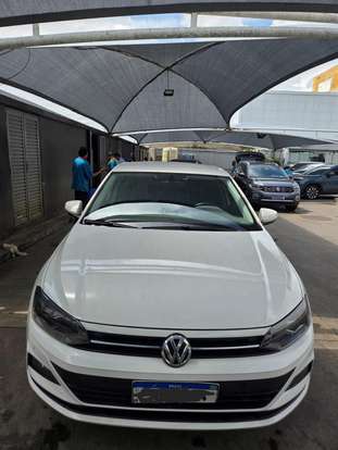 VOLKSWAGEN-POLO-2019
