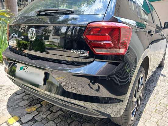 VOLKSWAGEN-POLO-2019