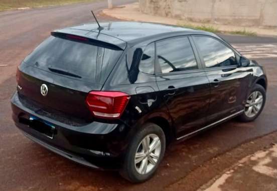 VOLKSWAGEN-POLO-2020