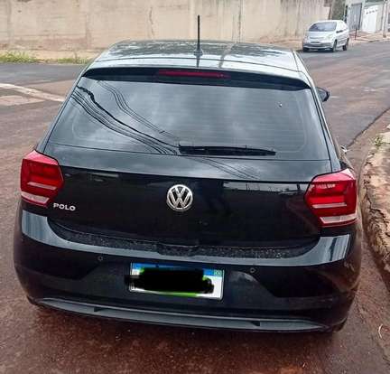VOLKSWAGEN-POLO-2020