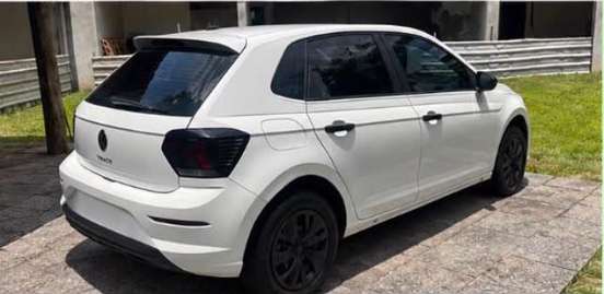 VOLKSWAGEN-POLO-2024