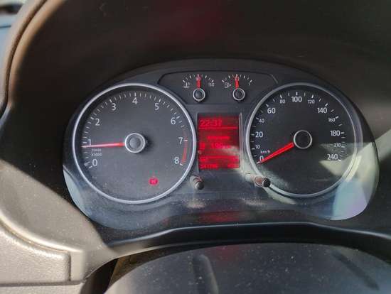 VOLKSWAGEN-SAVEIRO-2014