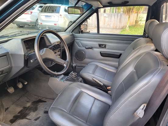 VOLKSWAGEN-SAVEIRO-1995