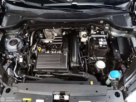 VOLKSWAGEN-TAOS-2024