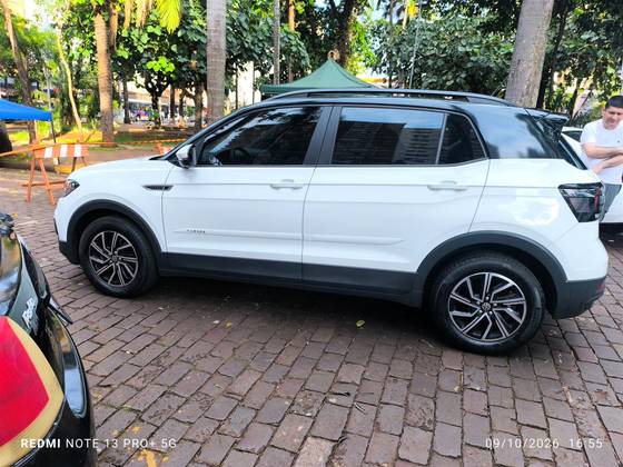 VOLKSWAGEN T-CROSS 1.0 200 TSI TOTAL FLEX AUTOMÁTICO