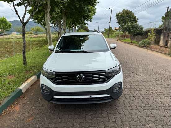 VOLKSWAGEN-T-CROSS-2021