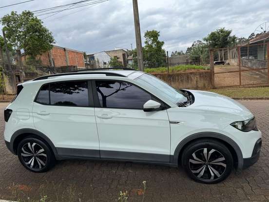 VOLKSWAGEN-T-CROSS-1.0 200 TSI TOTAL FLEX COMFORTLINE AUTOMÁTICO VOLKSWAGEN-T-CROSS-2021