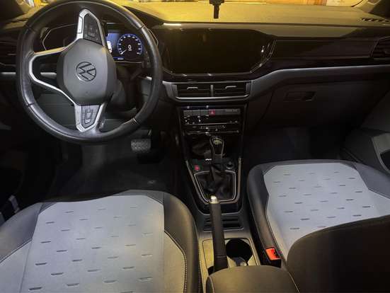 VOLKSWAGEN-T-CROSS-2021