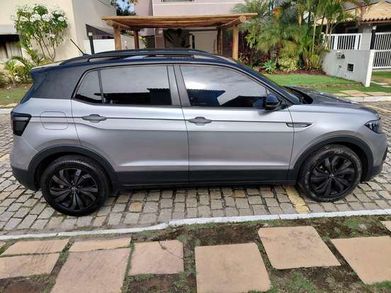 VOLKSWAGEN-T-CROSS-2023